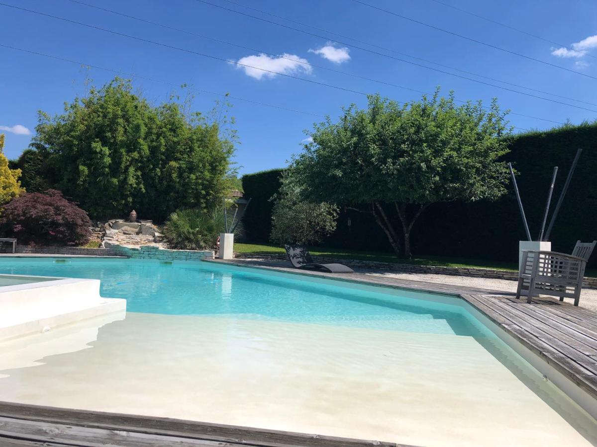 Guesthouse Proche Bordeaux إيزين المظهر الخارجي الصورة