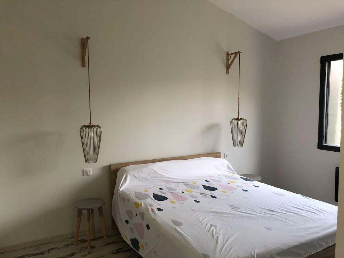 Guesthouse Proche Bordeaux إيزين المظهر الخارجي الصورة